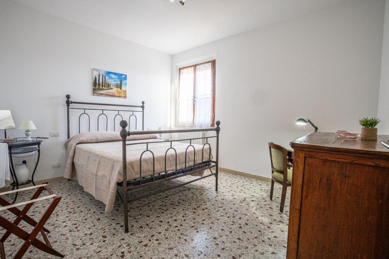 L' Antica Oliviera D'Orcia Apartamento San Quirico dʼOrcia Exterior foto